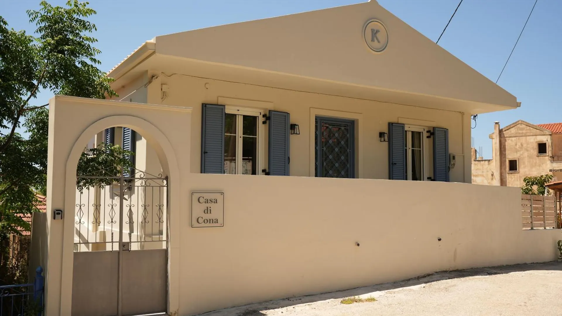 Kontakte von Casa Di Cona